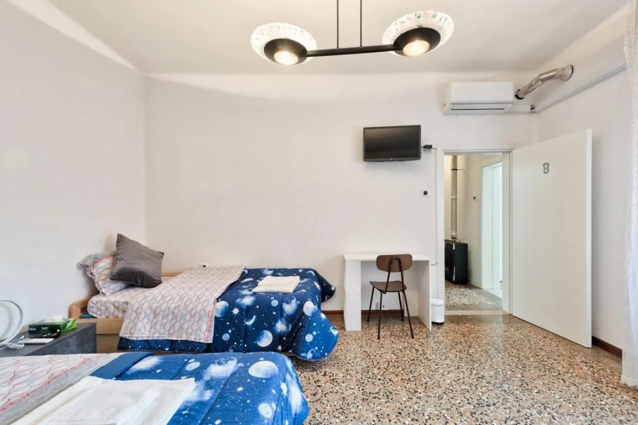City Living Guest House Venice Mestre Italia